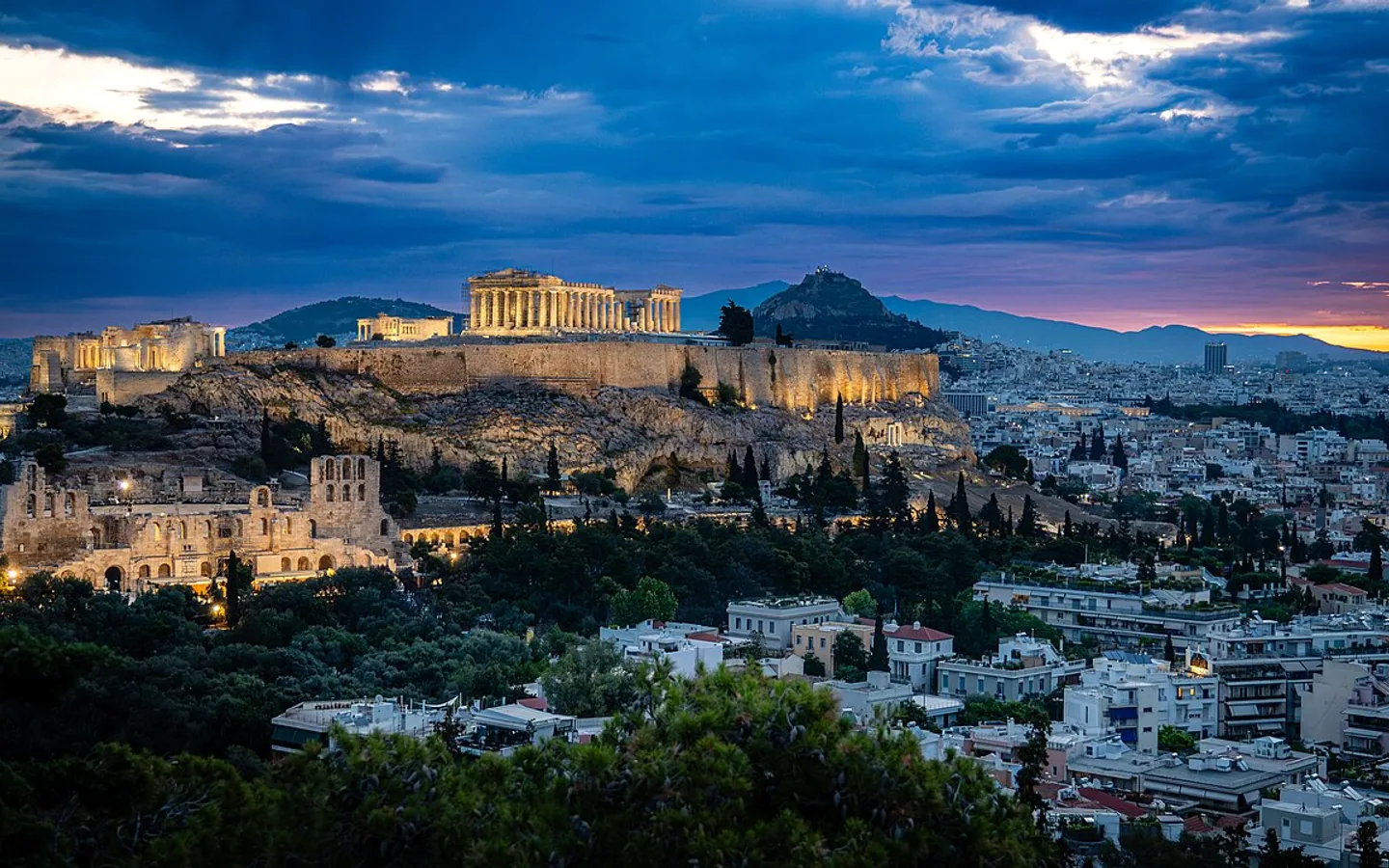 Athens private transfer service