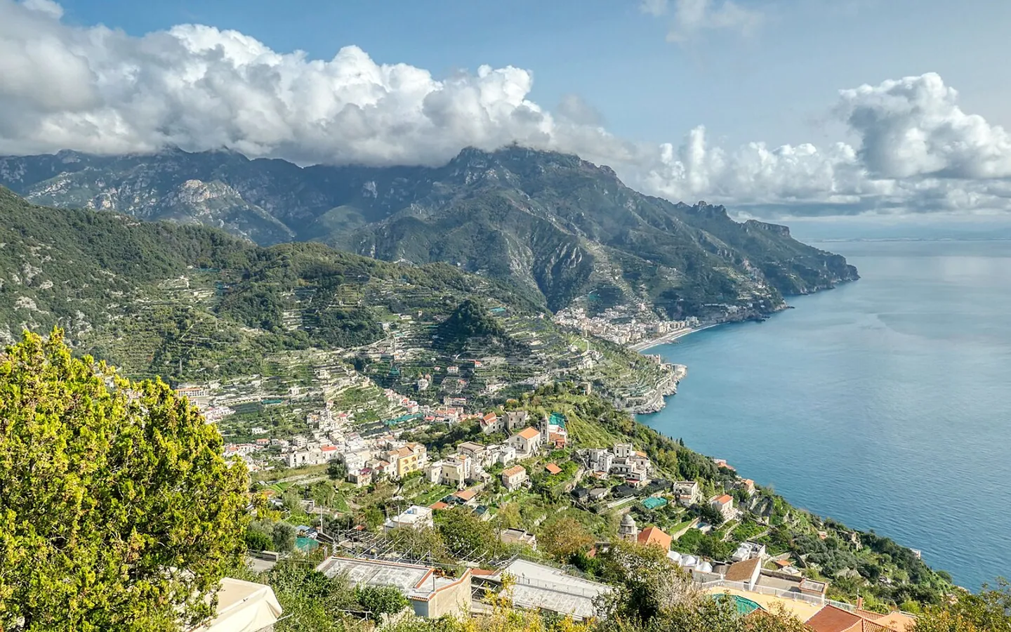 Naples & Amalfi Coast private transfer hub